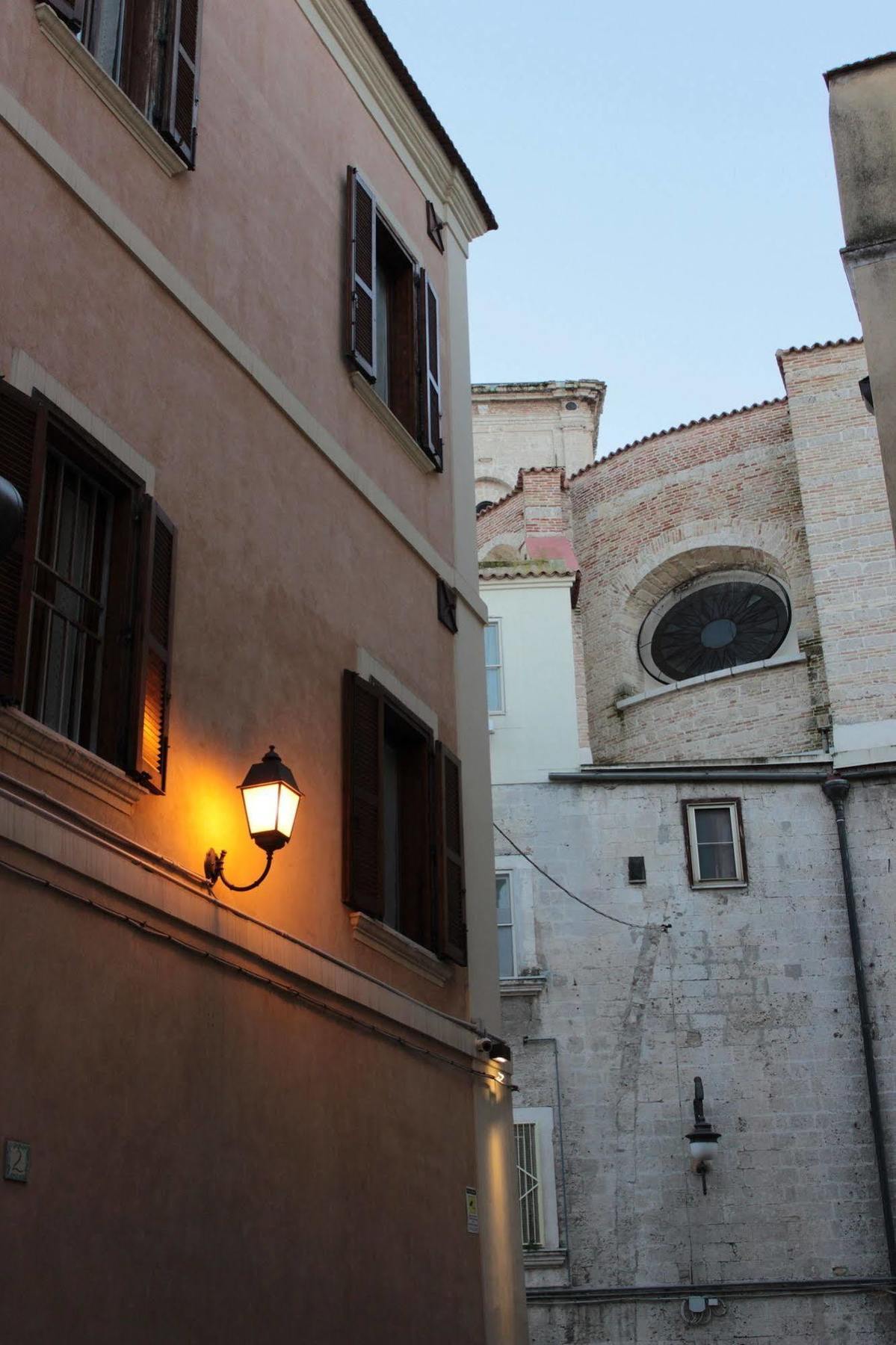 Albergo Ristorante Del Cacciatore Foggia Exterior photo
