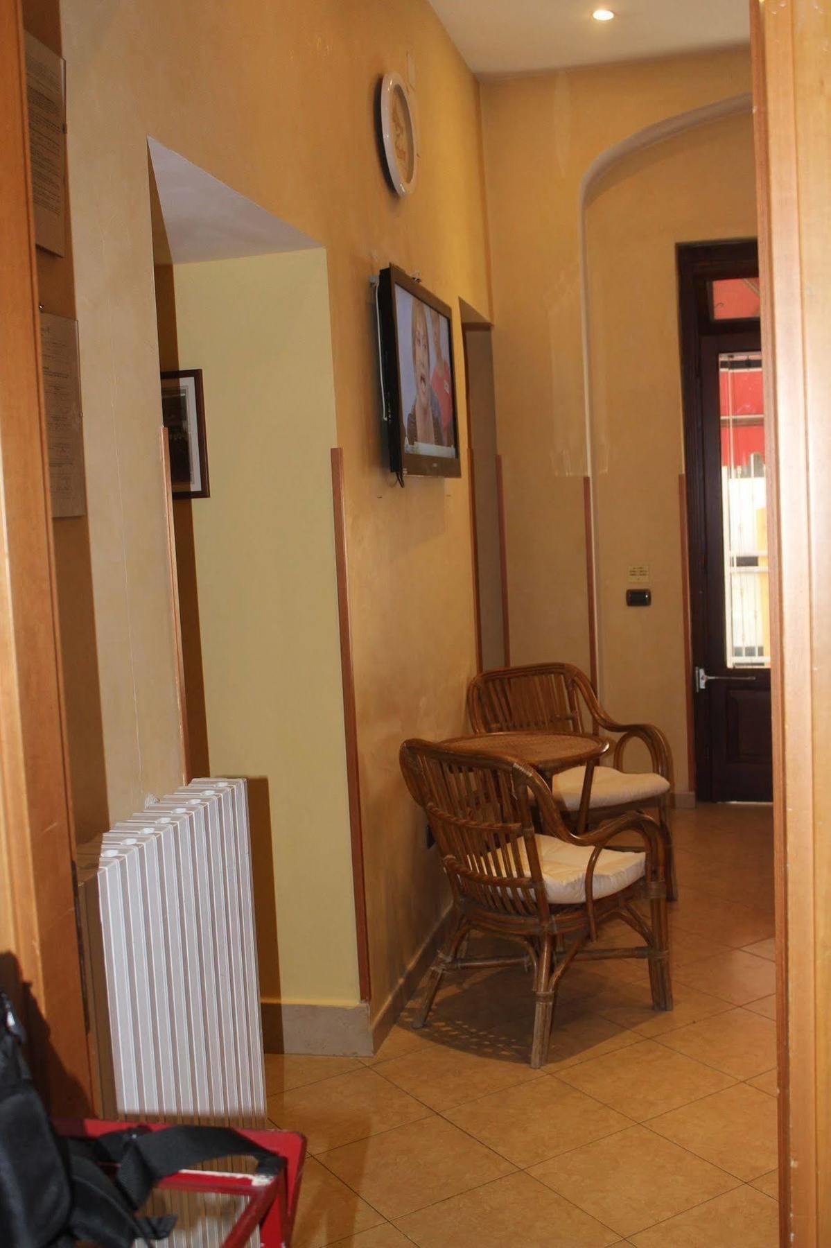 Albergo Ristorante Del Cacciatore Foggia Exterior photo