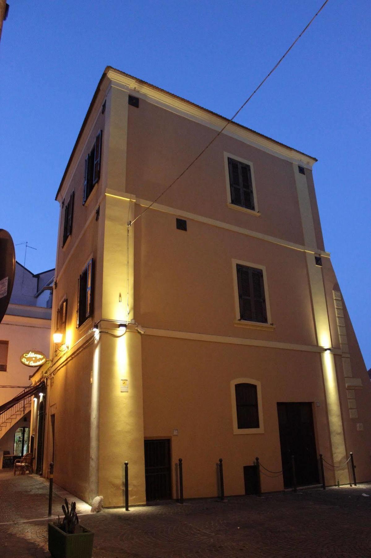 Albergo Ristorante Del Cacciatore Foggia Exterior photo