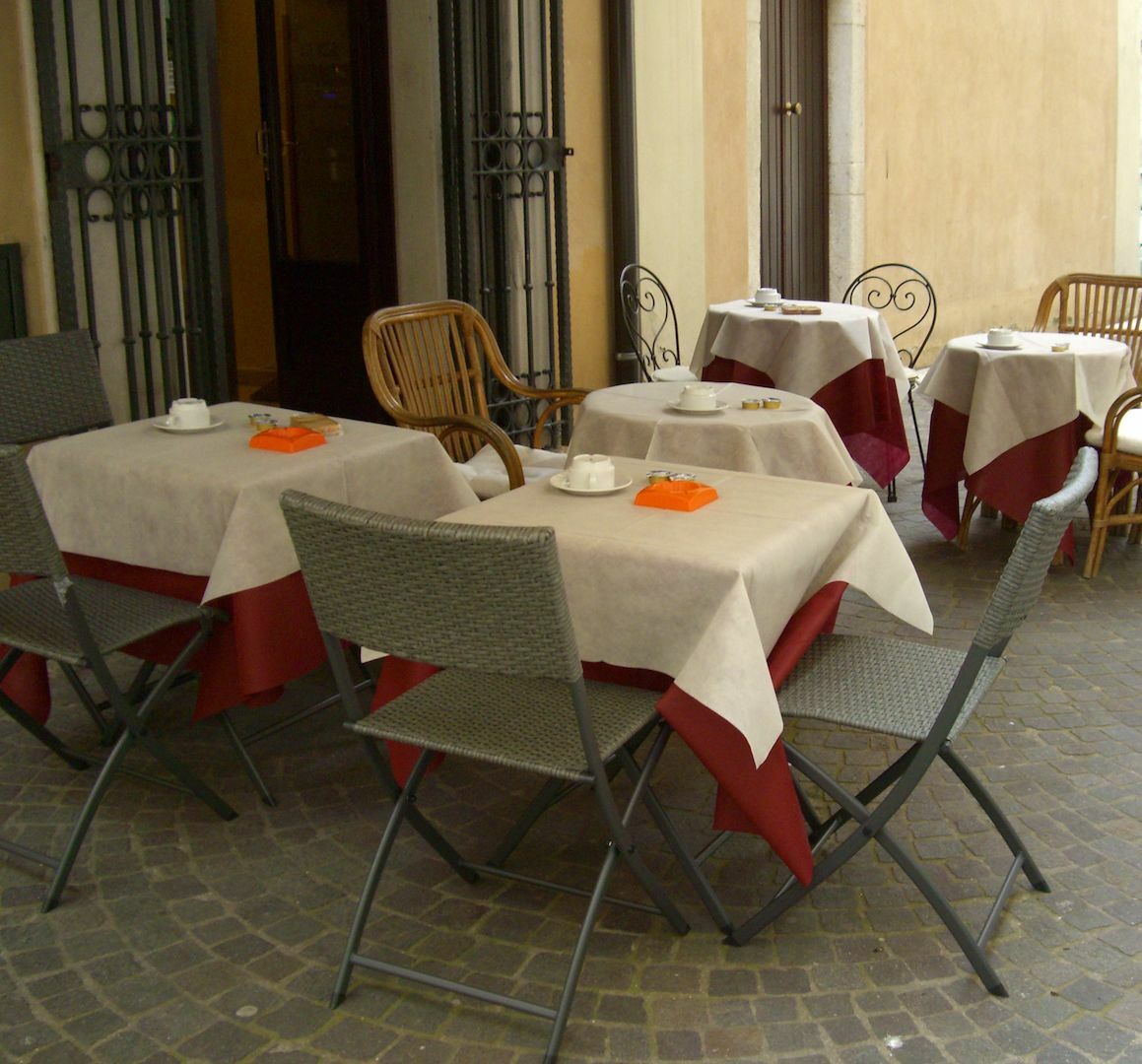 Albergo Ristorante Del Cacciatore Foggia Exterior photo